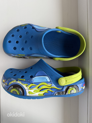 Crocs C11