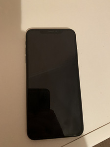 Продам iPhone XS Max 64 go Grey (1 фото из 2)