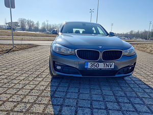 BMW 320 GT Гран Туризмо 2016 (6 фото из 15)
