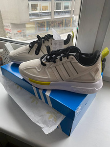 Новые Adidas ZX 2K Flux W trainers размер 36,5 (3 фото из 4)