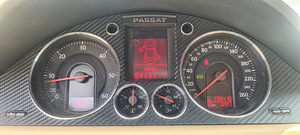 Volkswagen passat (5 foto / 9)