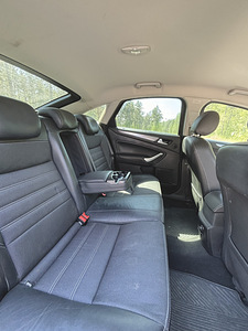Ford Mondeo 2.0 107kW (8 foto / 9)