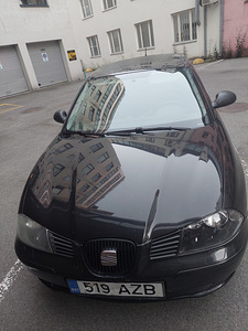 Продажа машин (3 фото из 7)