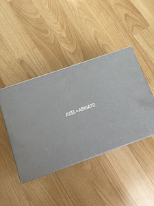 AXEL ARIGATO Sneakers (8 foto / 8)