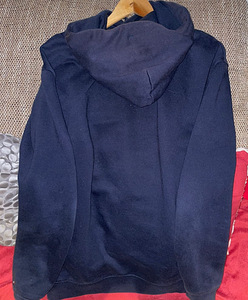 Худи Tommy Hilfiger (2 фото из 2)