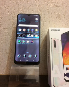 Samsung galexy a50 (3 foto / 4)