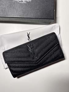 YSL-кошелек (2 фото из 3)
