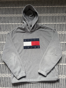 Tommy Hilfiger fleece (1 foto / 3)