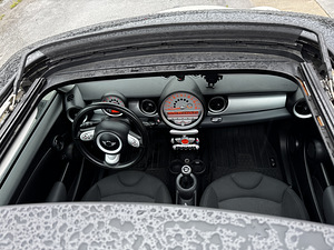 Mini Cooper D (7 foto / 9)