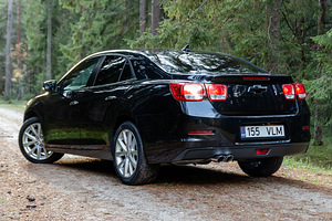 Chevy Malibu LTZ (2 фото из 15)