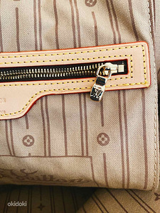 Сумка Louis Vuitton(Реплика) (3 фото из 9)