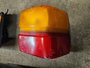 Audi 100 C3 Type 44 tulede komplekt (6 foto / 10)