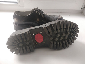 Ботинки Camelot Польша Grinders Dr. Martens (4 фото из 4)