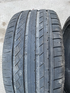 Suverehvid 235x35 R19 (3 foto / 3)