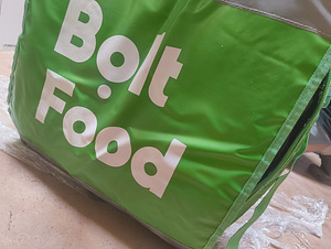 Сумка курьера Bolt (3 фото из 8)