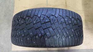 Шины, зимние шины Continental IceContact 2 275/45 R20 (4 фото из 4)
