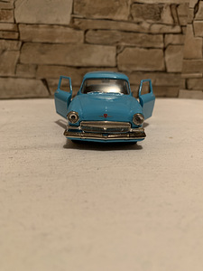 GAZ-21 Volga ENSV mudelauto 1:43 (7 foto / 7)