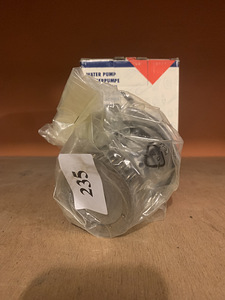 Veepump 414 VKPC 85400 Opel/Daewoo OE:1334013-90284802 (2 foto / 3)