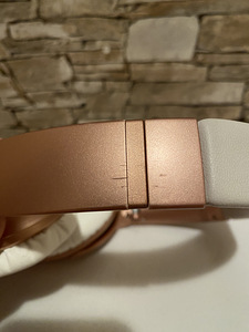 Bose QC35 II — розовое золото (2 фото из 7)