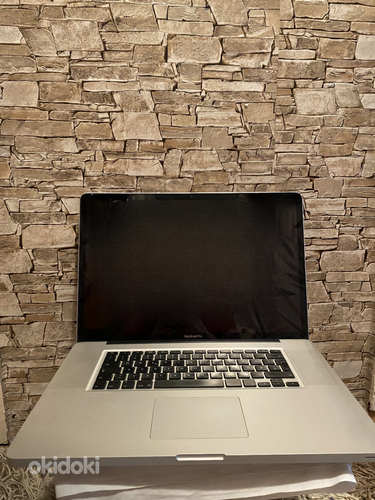 Macbook Pro Core 2 Duo 3.06 T9900 2009 года с дефектами (фото #1)