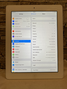 Apple iPad 3 32GB WiFi + Cellular (3 foto / 3)