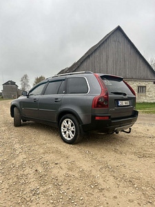 Продается Volvo XC90 (5 фото из 9)