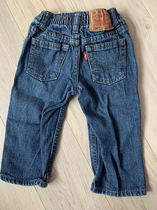 Levi’s teksad ja breden püksid (2 foto / 4)