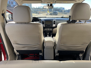 Mitsubishi Outlander 2012 (10 фото из 15)