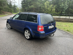 VW passat (5 фото из 12)