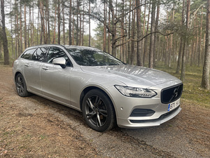 Volvo V90 (3 фото из 15)
