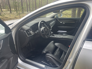 Volvo V90 (10 фото из 15)