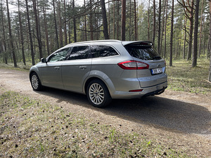 Ford Mondeo (4 фото из 15)