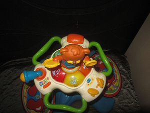 VTech Sit-to-Stand Dancing Tower музыкальная игрушка (5 фото из 5)