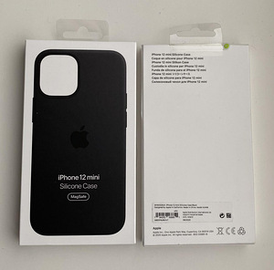 iPhone 12 mini Silicone Case with MagSafe (7 foto / 9)