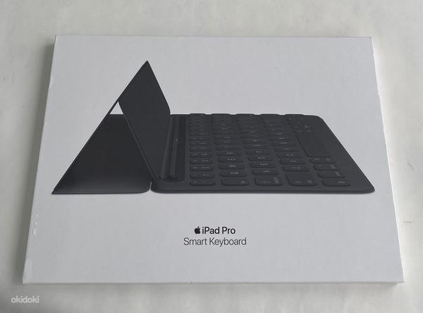 Apple iPad 10.5 Smart Keyboard (фото #1)