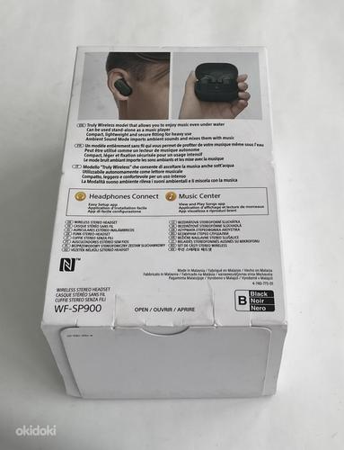 Sony WF-SP900B Black/White/Yellow (фото #3)