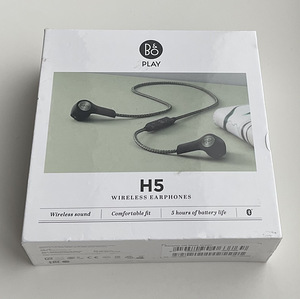 Bang & Olufsen BeoPlay H5, Black/Moss Green (4 foto / 4)