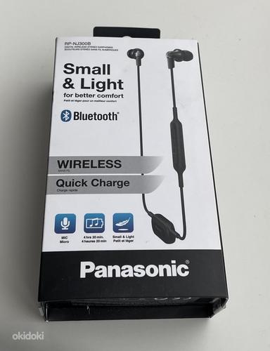 Panasonic NJ300BE In-Ear, Microfone, Black/White (foto #1)
