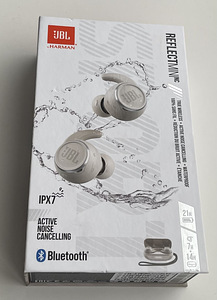 JBL Reflect Mini NC Black / White / Blue (4 foto / 9)