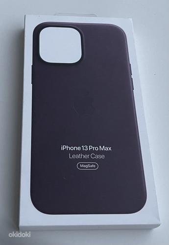 Apple iPhone 13 Pro Max Leather Case with MagSafe (фото #7)
