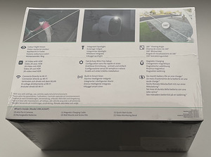 Arlo Pro 4 Spotlight Camera, 2K QHD, 3 pcs, White (3 foto / 4)