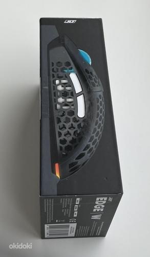 JLT Edge Wireless Super Light Mouse Black / White (фото #4)