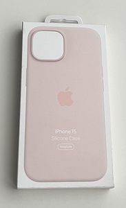 Apple iPhone 15 Silicone Case with Magsafe , Light Pink