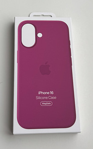 Apple iPhone 16 Silicone Case with Magsafe , Fuchsia