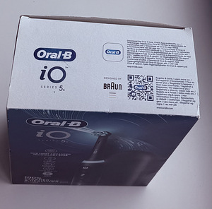Oral-B iO Series 5s , Matt Black (5 foto / 5)