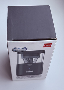 Deli Automatic Electric Pencil Sharpener 71203 , White/Gray (8 foto / 8)
