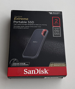 SanDisk Extreme Portable V2 SSD 2TB (1 foto / 3)