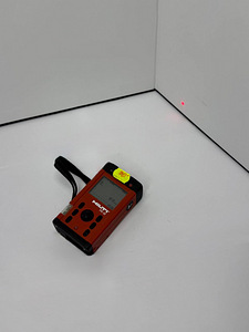 Hilti kaugmõõtja PD 32 (2 foto / 2)