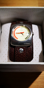 Часы diesel (4 фото из 5)