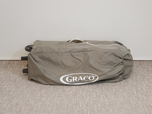 Graco kokkupandav beebivoodi + madrats (9 foto / 10)